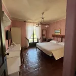 Gospodarstwo wiejskie Tenuta Barac Alba (Piedmont)