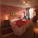 Gospodarstwo wiejskie Tenuta Barac Alba (Piedmont)