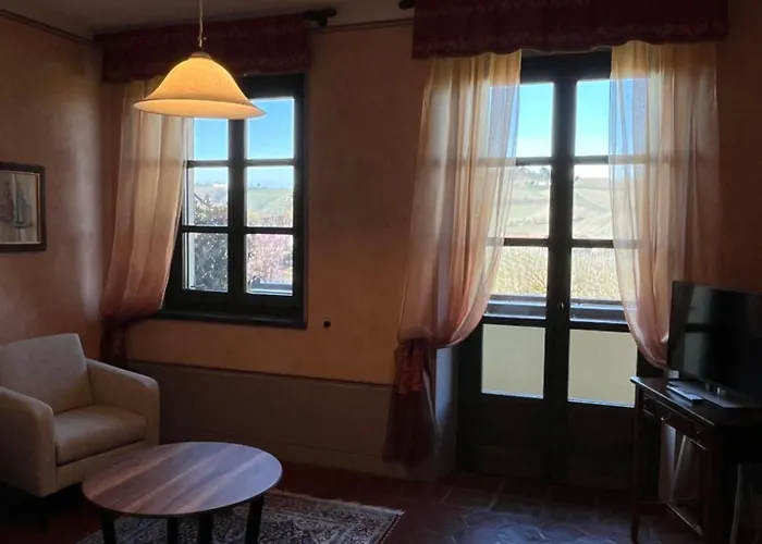 Country house Tenuta Barac Alba (Piedmont)